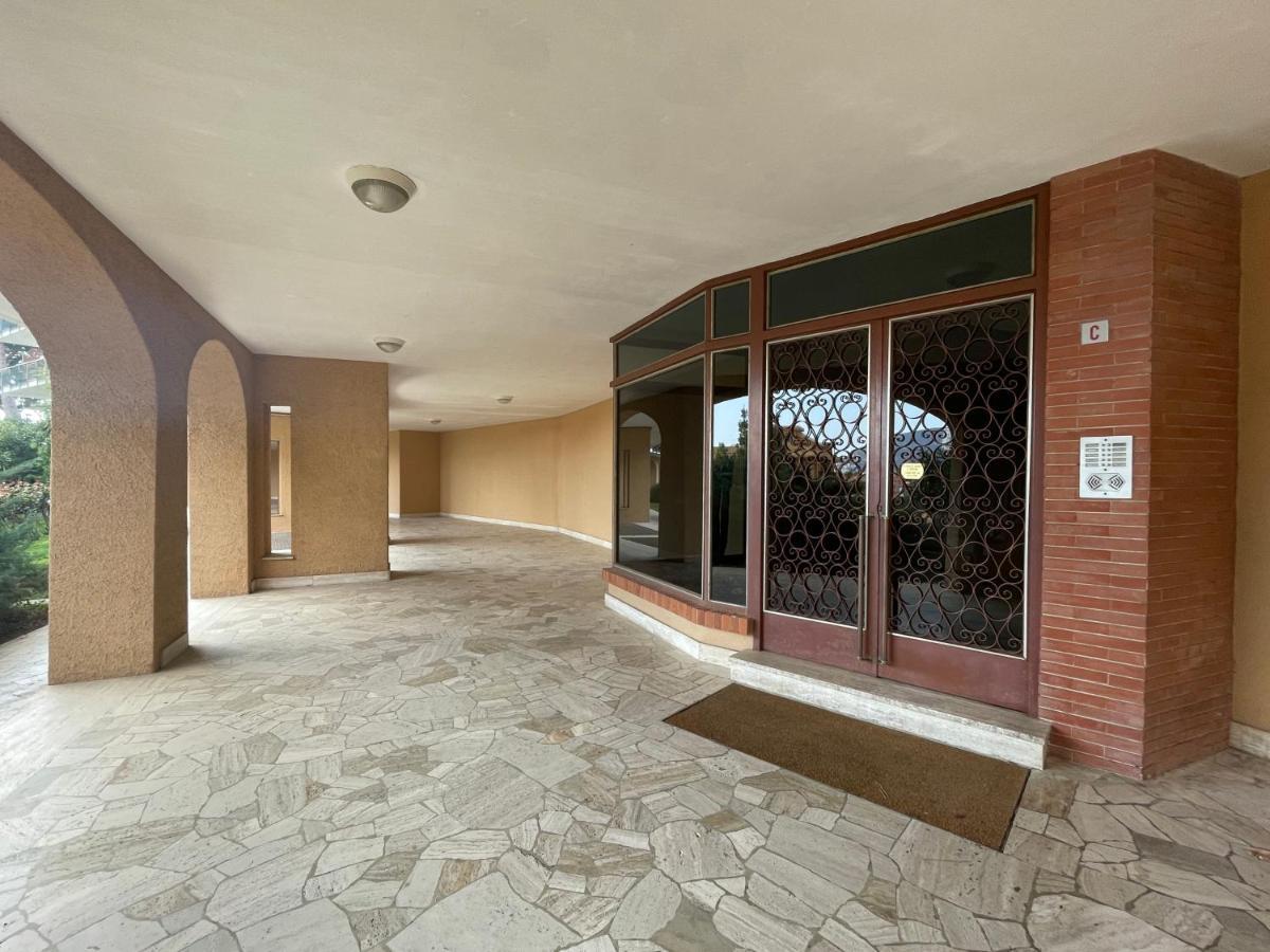 Residenza Degli Ulivi - Piscina, Campo Da Tennis, Free Parking, Ac E Wi-Fi Pietra Ligure Exterior foto