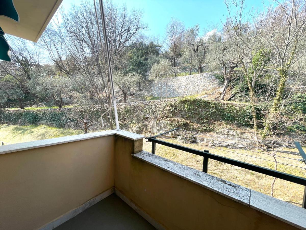 Residenza Degli Ulivi - Piscina, Campo Da Tennis, Free Parking, Ac E Wi-Fi Pietra Ligure Exterior foto